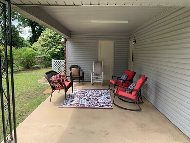 133 Lee Cir, Prattville, AL 36067 - photo 5