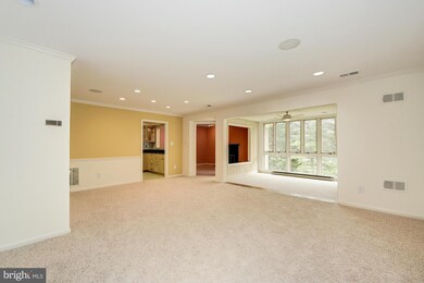 5713 Brewer House Cir unit 202, Rockville, MD 20852 - photo 7
