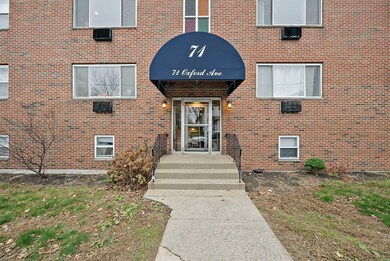 71 Oxford Ave unit 3, Cambridge, MA 02138 - photo 2