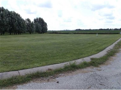 1861 Mann Dr, Frankfort, IN 46041 - photo 4