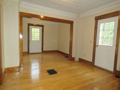 162 Union St, Newport, VT 05855 - photo 5