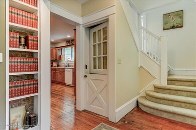 Entry Foyer