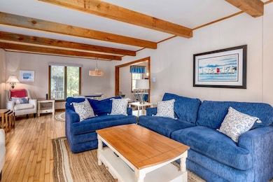 10826 N Bay Shore Dr, Sister Bay, WI 54234 - photo 6