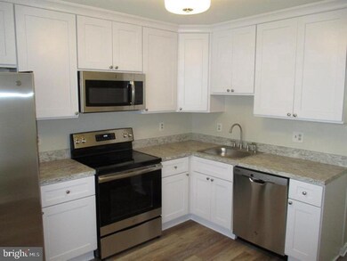 5760 First Landing Way unit 101, Burke, VA 22015 - photo 5