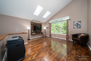 5453 Hidden Acres Ct, Holland, MI 49424-