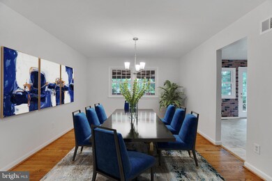 4304 Hillyer St, Fairfax, VA 22032 - photo 6