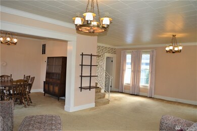 1043 Water St, Raymond, WA 98577 - photo 4