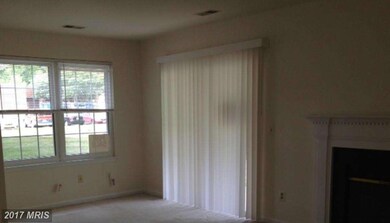 219 Fernwood Place unit A, Warrenton, VA 20186 - photo 2