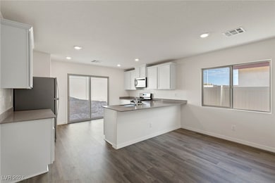 2758 Pavehawk Way, Las Vegas, NV 89156 - photo 2