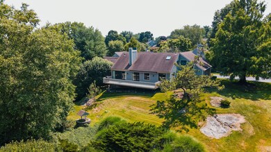 104 W Lyon Farm Dr, Greenwich, CT 06831 - photo 7