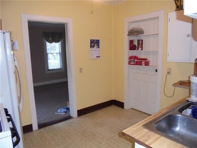 Apt 1-Possibility of an eat-in kitchen