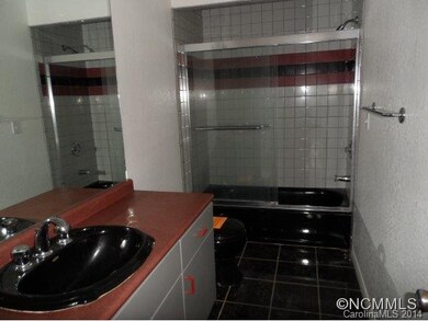 29 Sky Way Ln, Burnsville, NC 28714 - photo 3