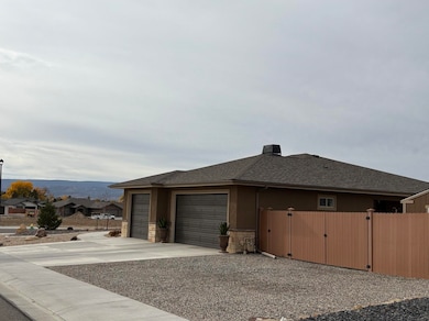 2642 Moss Agate Ln, Grand Junction, CO 81506 - photo 2
