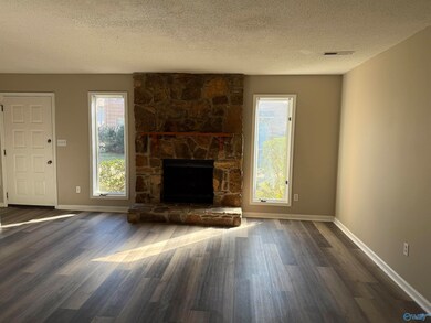 9007 Mahogany Row SE unit B, Huntsville, AL 35802 - photo 2