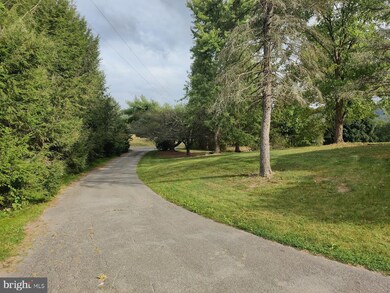 339 Hickory Hollow Ln, Mc Connellsburg, PA 17233 - photo 6