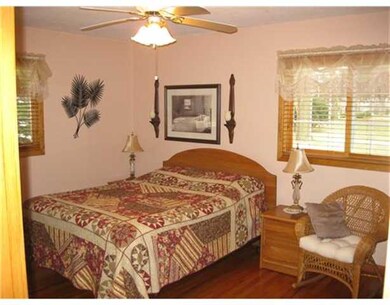 2820 Wilson Ave SW, Cedar Rapids, IA 52404 - photo 6