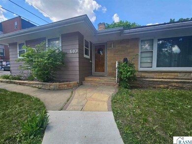 610 5th St N, New Ulm, MN 56073 - photo 3