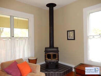 1024 W San Antonio St, San Marcos, TX 78666 - photo 5