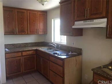 834 W 131st St, Compton, CA 90222 - photo 6