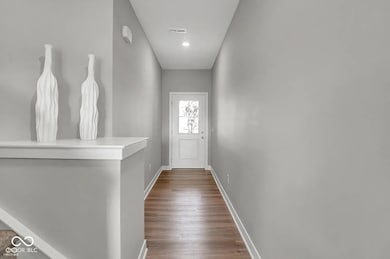 7489 Marin Pkwy, Cumberland, IN 46229 - photo 4