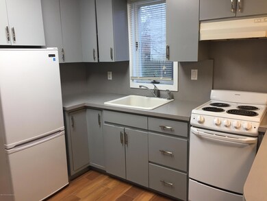 10 Center Ave, Atlantic Highlands, NJ 07716 - photo 2