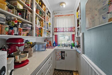 75 Chestnut Ave, Cranston, RI 02910 - photo 7