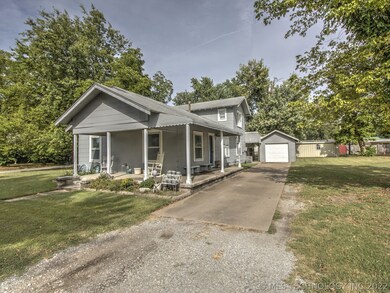 914 N Dorothy Ave, Claremore, OK 74017 - photo 2