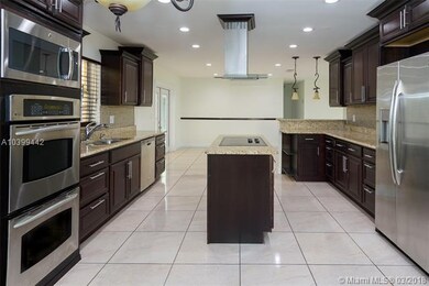 9552 Richmond Cir, Boca Raton, FL 33434 - photo 5