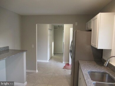 237 Sacred Heart Ln, Reisterstown, MD 21136 - photo 4