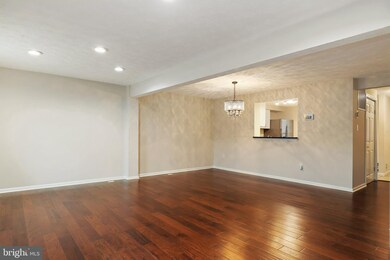 7528 Rain Flower Way, Columbia, MD 21046 - photo 5