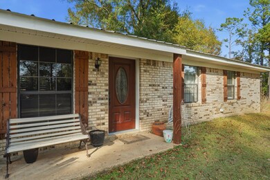 40 Sutherland Dr, Sumrall, MS 39482 - photo 2