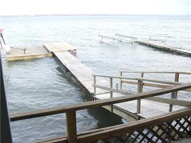 Exterior Front dock included