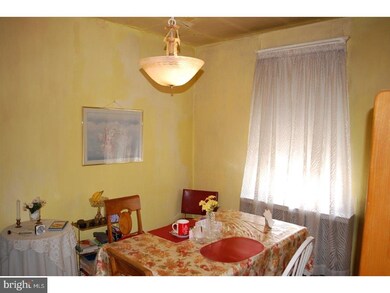 754 Vermont Ave, Woodbury, NJ 08096 - photo 5