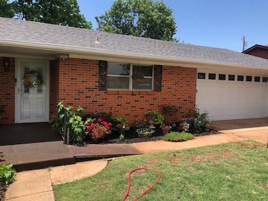 1523 N Washington Ave, Elk City, OK 73644 - photo 4