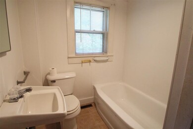 3 State St, Rochester, NH 03867 - photo 6