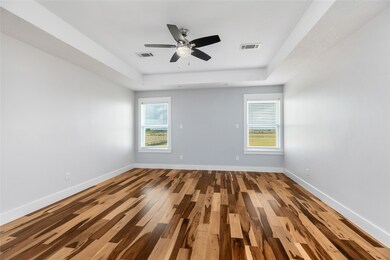 7707 Stratford Hall Dr, Rosharon, TX 77583 - photo 4