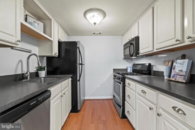 2502 M St NW unit 2502, Washington, DC 20037 - photo 7