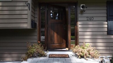 240 Riveredge Rd, Tinton Falls, NJ 07724 - photo 4