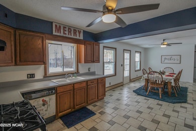 633 Canyon Dr, Lima, OH 45804 - photo 6