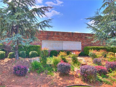 2612 SE 6th Cir, Moore, OK 73160 - photo 2