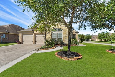 31802 Forest Oak Ln, Conroe, TX 77385 - photo 2