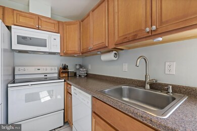 1767 Westwind Way, McLean, VA 22102 - photo 7