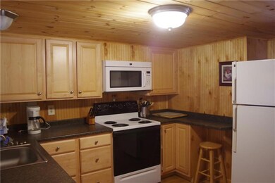 20 Ocean Ave, Old Orchard Beach, ME 04064 - photo 5