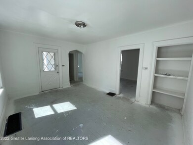 922 N Pine St, Lansing, MI 48906 - photo 5