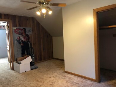 601 W Johns St, Blanchester, OH 45107 - photo 2