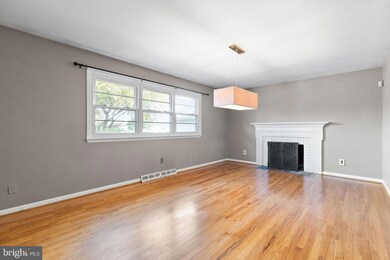 2614 Longfellow Dr, Wilmington, DE 19808 - photo 3