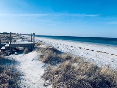 19 Wingaersheek Rd, Gloucester, MA 01930 - photo 7