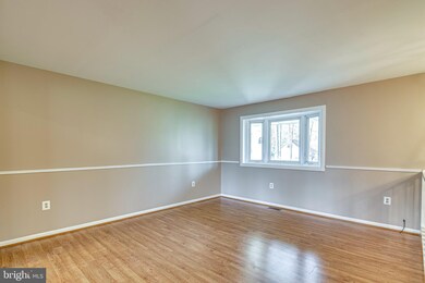 5511 Strawbridge Terrace, Sykesville, MD 21784 - photo 4