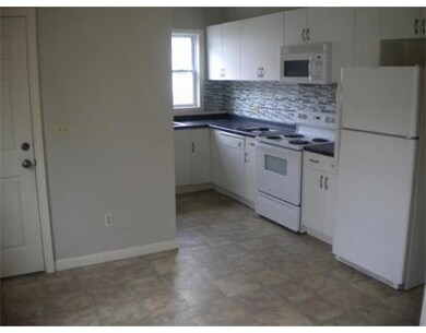 42 Hodges St unit 1, Attleboro, MA 02703 - photo 4