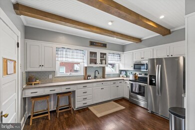 36 W Main St, Leola, PA 17540 - photo 7